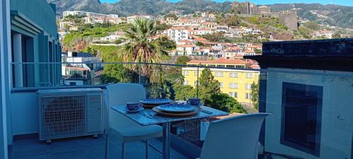 Sao Pedro Apartment | Living Caboqueira