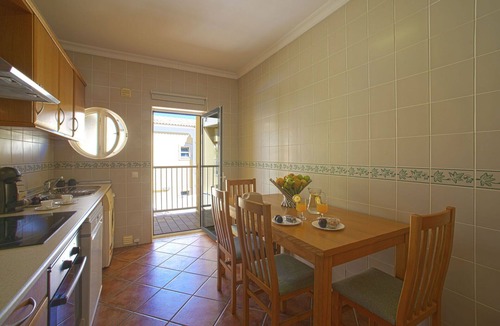 Vale de Parra Apartment | Lovely apartment for 2 people with WIFI, A/C, pool, TV, terrace and parking