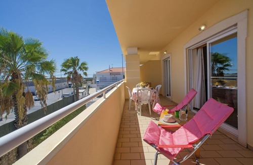 Vale de Parra Apartment | Lovely apartment for 2 people with WIFI, A/C, pool, TV, terrace and parking