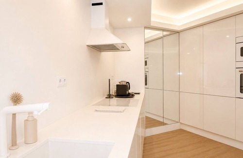 Estoril Apartment | Lovely & Comfy II - Checkinhome