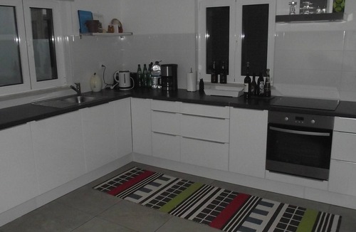Ferragudo House | Lovely cottage with 2 + 1 bedrooms and Community Pool