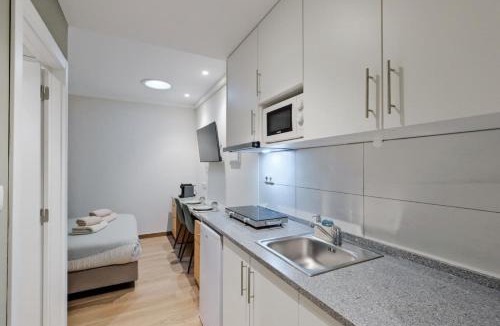 Alvalade Apartment | Lovely studio fully equipped near subway N9