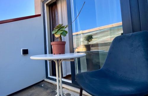 Alvalade Apartment | Lovely studio fully equipped near subway N10 - Shared bathroom with another Studio