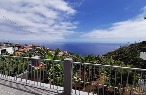 Canhas House | Lucas House- 2 bedroom house in Lombada, Ponta do Sol