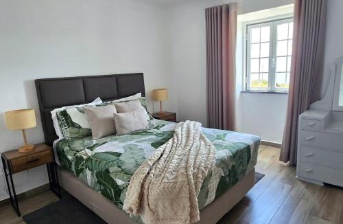 Urzelina House | Lucy's Rosegarden