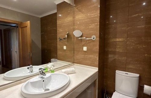 Cascais Apartment | Lux Apt in Priv Condo with Pool, near Beach, Parking & Easy Access to Lisbon