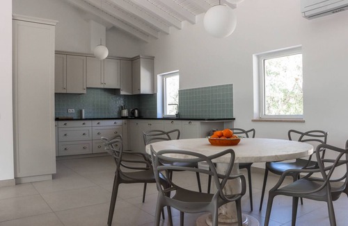 Portalegre Villa | Luxurious newly rebuilt villa with infinity pool
