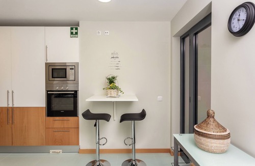 Olhao Apartment | Luxury 2-Bedroom Apartment with Rooftop Pool, Village Marina, Olhão