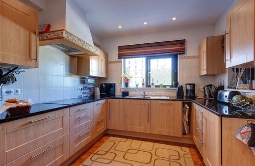 Luz Villa | Luxury 3 to 4 bedroom Villa With Wonderful Sea And Mountain Views