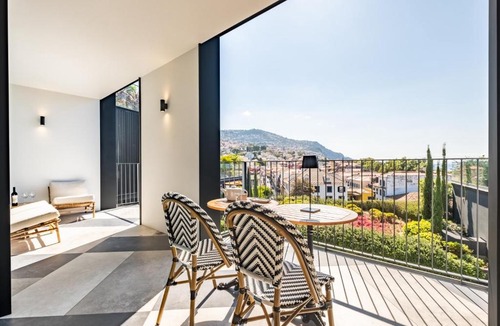 Se Apartment | Luxury 5-Star Stay at Savoy Insular
