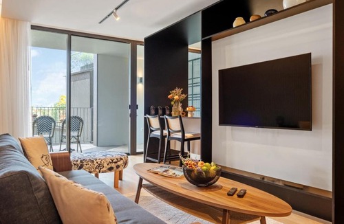Se Apartment | Luxury 5-Star Stay at Savoy Insular