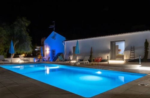 Vimieiro Villa | Luxury 7-bedroom villa Own Pool New Hotel system 2.5 garden Venda Do Duque