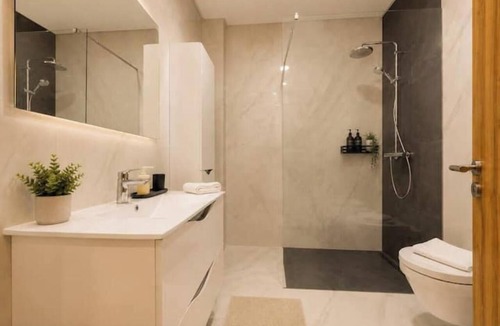 Albufeira Apartment | Luxury apartment with ocean views and a pool | Air conditioning | 2 suites