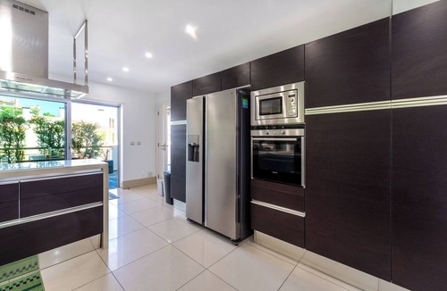 Cascais Apartment | Luxury Cascais Penthouse - Huge Terrace - Pool - Walkable