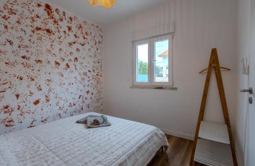 Vale de Mulheres Villa | Luxury Country House - Private Pool, Jacuzzi & BBQ
