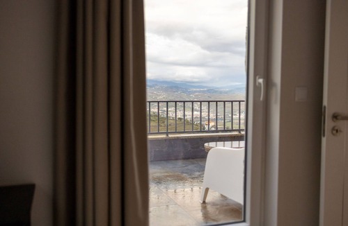 Lamego Villa | Luxury Douro Villa with Pool & Panoramic Views