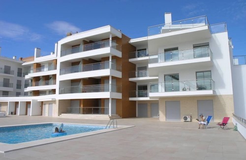 Olhos D'Agua Apartment | Luxury Front Line Apartment with large 60m2 Balcony