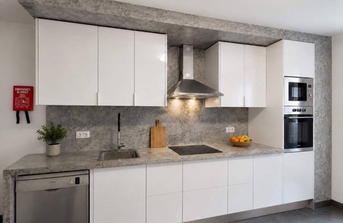 Machico Apartment | Luxury Mountain View Apartment in Machico