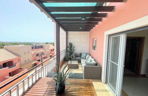 Vilamoura Apartment | Luxury Penthouse Apartment in the middle of a Vilamoura prestigious Golf area.