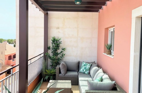Vilamoura Apartment | Luxury Penthouse Apartment in the middle of a Vilamoura prestigious Golf area.