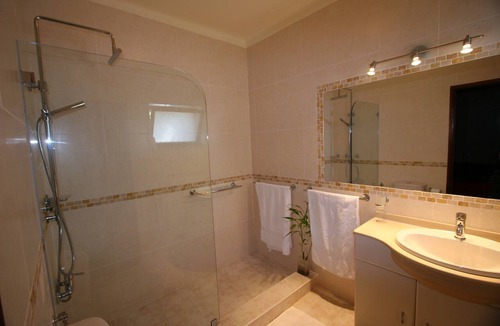 Portimao Villa | Luxury secluded and spacious villa with huge heated private Pool