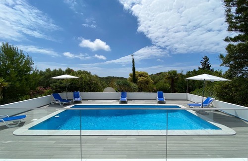 Budens Villa | Luxury villa on a private terrain with mature gardens and private pool, Salema.