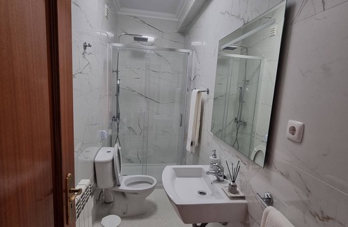 A dos Negros Villa | Luxury Villa with Private Heated Pool, Panoramic Mountain Views with free Wi Fi