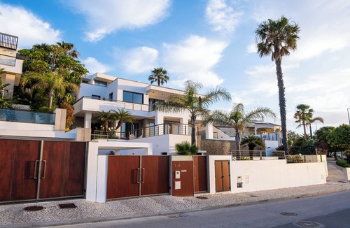 Porto de Mos Villa | Luxury villa with private infinity pool and magnificient sea views