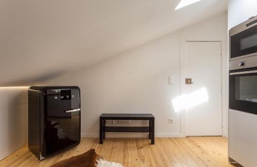 Alcantara Apartment | LxFactory Apartment