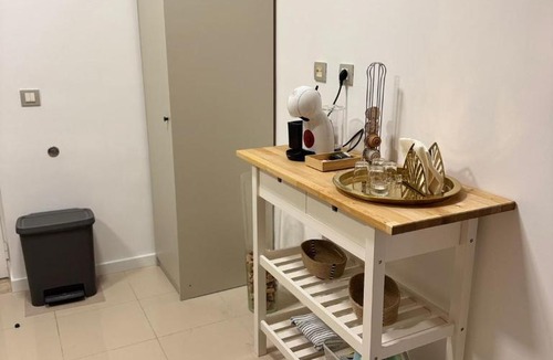 Ferrel House | Mãos n'Areia