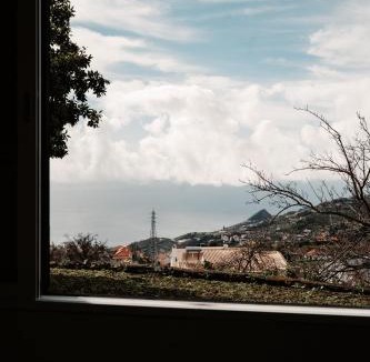 Estreito de Camara de Lobos House | Madeira Island Rustic Mountain Home