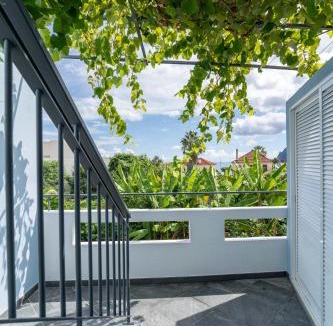 Porto da Cruz Hostel | Madeira Surf Camp