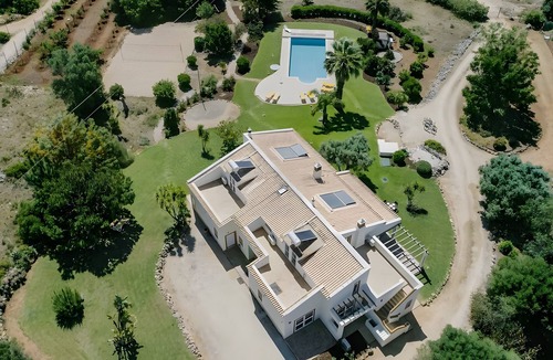Portimao Villa | Magnolia – Private Villa with Heated Pool, Spa & Nature Views – Near Beach & Golf