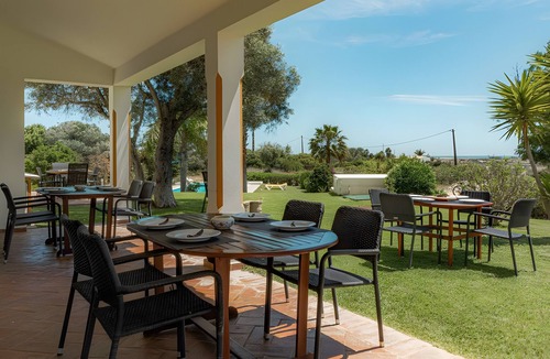 Portimao Villa | Magnolia – Private Villa with Heated Pool, Spa & Nature Views – Near Beach & Golf