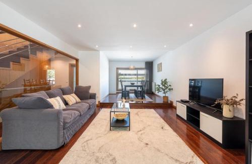 Nogueira Apartment | Maia Haven by Lisbeyond
