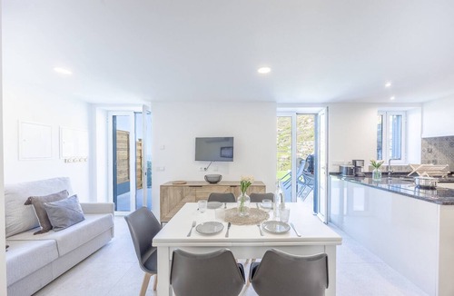 Campanario Apartment | Maison Des Souvenir A by YOUR KEY