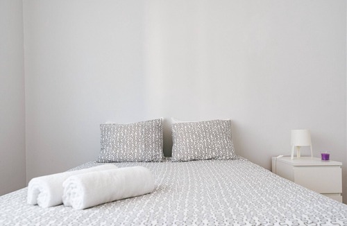 Ajuda Bed & Breakfast | Maré Alta - Farilhões