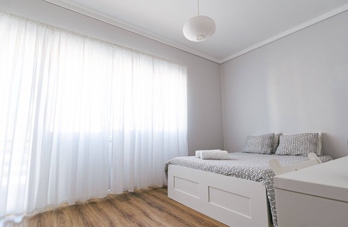 Ajuda Bed & Breakfast | Maré Alta - Farilhões