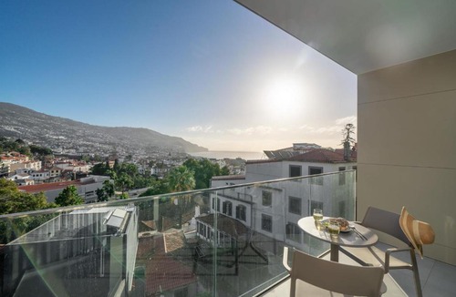 Sao Pedro Apartment | Maravilhas I by an island apart