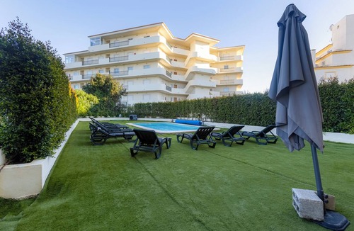 Correeira House | Maria's Villa - Private Pool, Barbecue and Sun