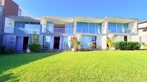 Vila Franca do Campo House | Marina Mar II Moradia T3 Frente Mar Refinada Fr R