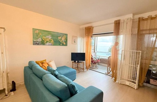 Praia de Santa Cruz Apartment | MARySOL-Stunning Ocean View
