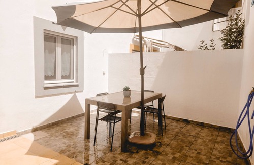 Evora House | Master's House By Gt House