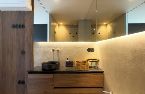 Aldoar Condo | MAT COASTAL Stay