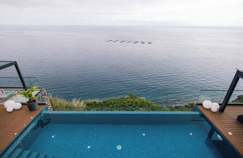 Calheta Villa | Mea Suna - Luxury Seafront Family Villa in Madeira