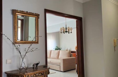 Santa Marinha Apartment | Mina apartment in Vila Nova de Gaia by Trevo