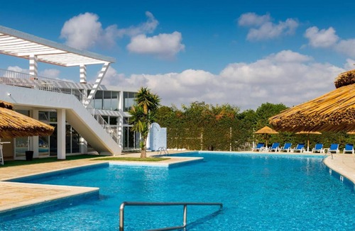 Patio Apartment | Moana 25 Apartment, Swiming Pool, Parking, Wifi, Ac, Balcony, Garden,!New!