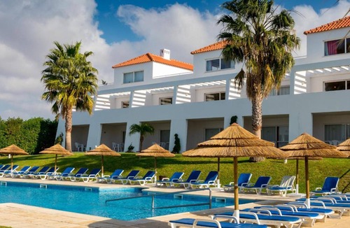 Patio Apartment | Moana 25 Apartment, Swiming Pool, Parking, Wifi, Ac, Balcony, Garden,!New!