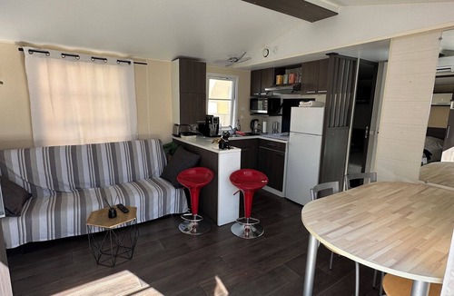 Pedrogao House | MobilHome 2 Comfortable 40 m from the Beach with Garden and Barbecue