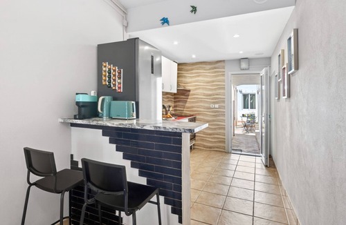 Cavacos Apartment | Modern 2Bdr House in Quarteira by LovelyStay